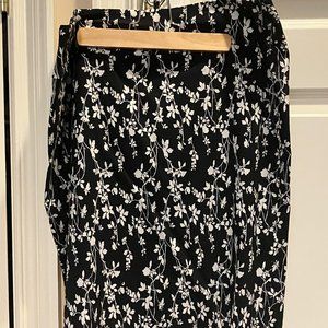 Black and white print skirt